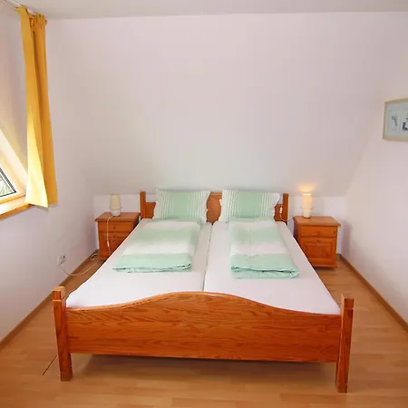 Schuldt, Dom wakacyjny Behrensdorf